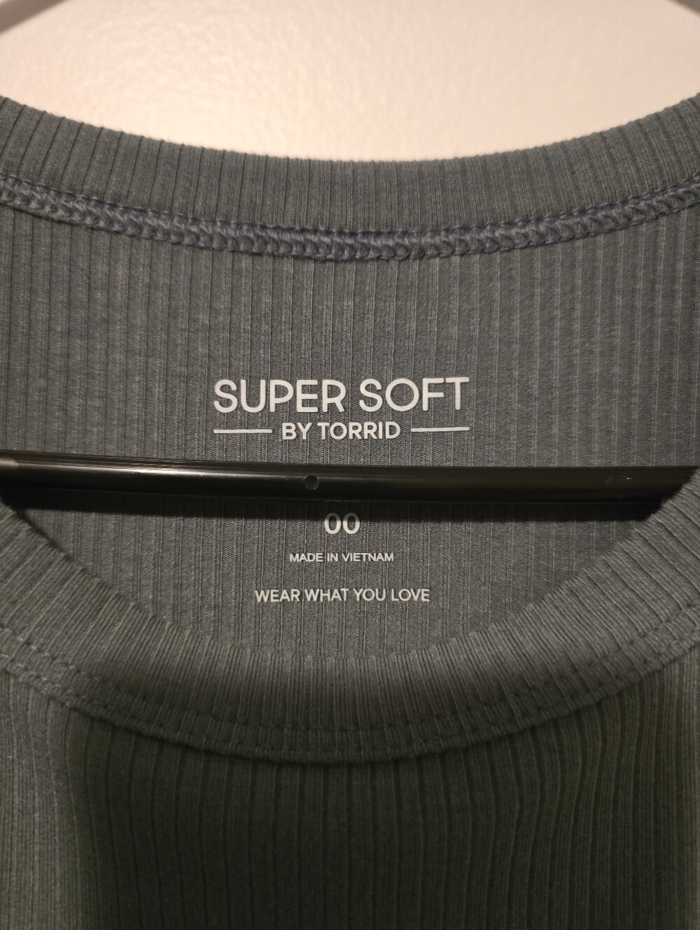 Torrid NWT Super Soft Rib High Neck Tank - Picture 7 of 8